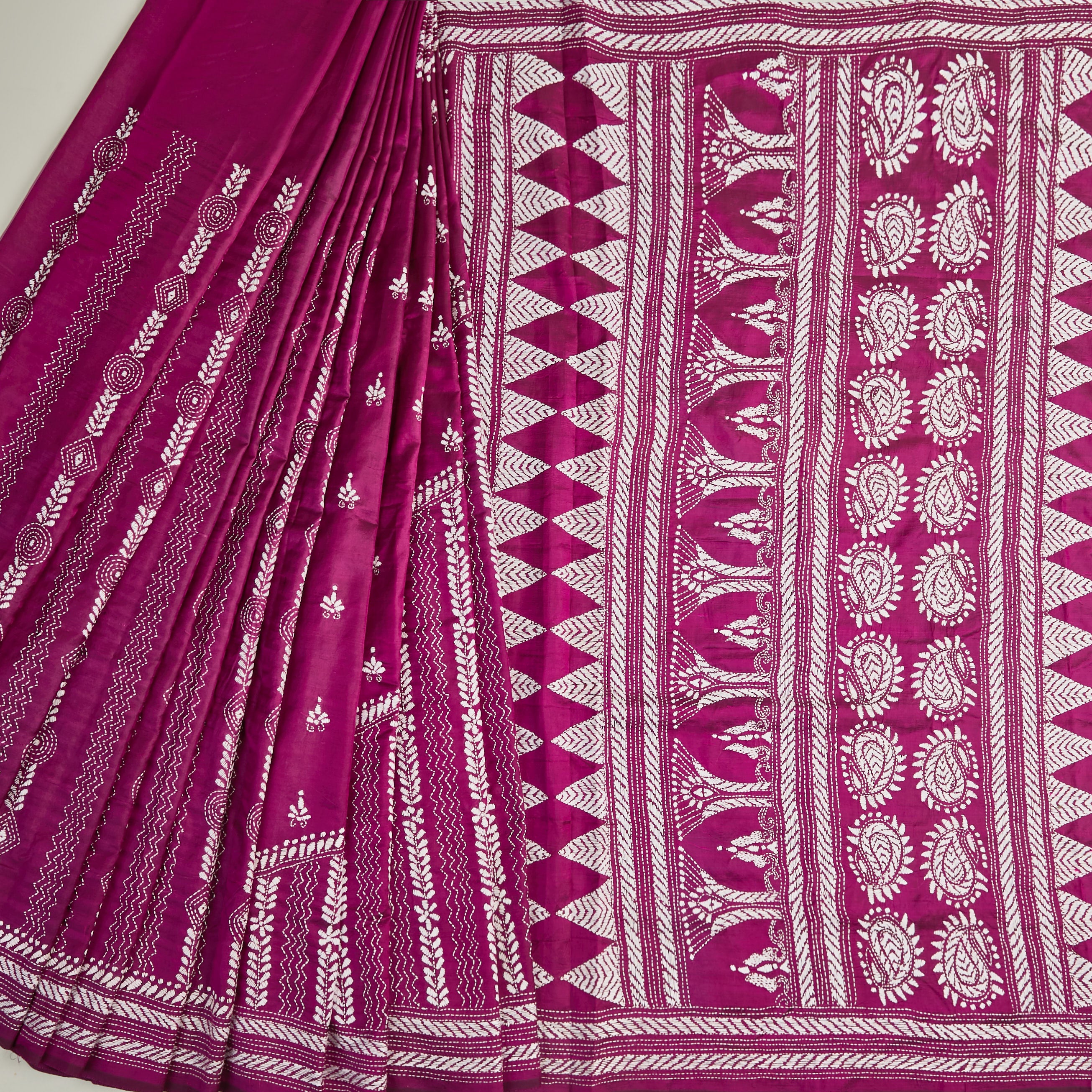 Rich Magenta Bangalore SIlk Saree with White Kantha Threadwork