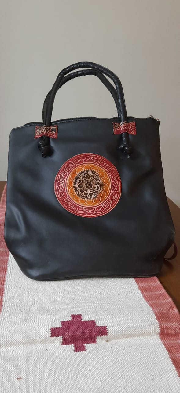 Black Tote in Leather